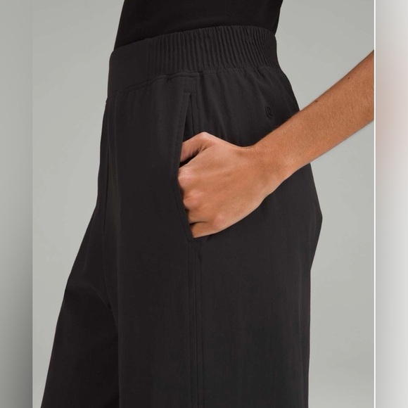 Lululemon Stretch Woven Wide-Leg High-Rise Pant - Black - Size Large - Picture 3 of 6